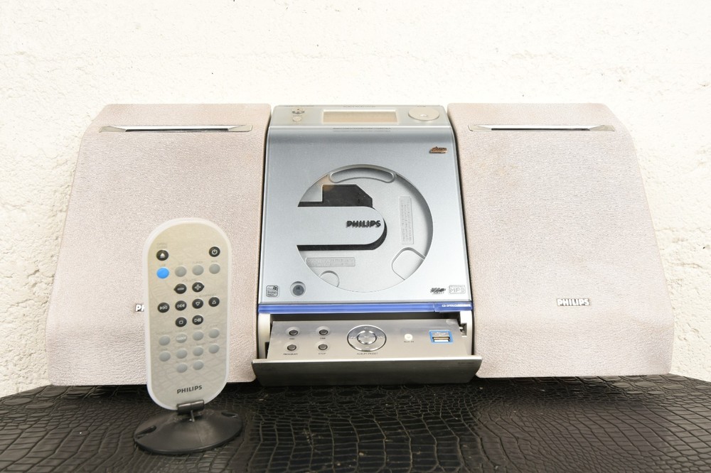 Philips Radio CD USB Micro Stereo System MCM275 MCM2745/37 w/Speakers & Remote