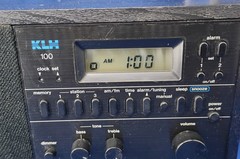 Vintage KLH AM/FM Alarm Clock Radio Model 100 With Antenna Tested