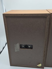 Realistic Minimus-4 Wood Speakers Walnut Bookshelf Radio Shack Tandy 8 Ohm VTG