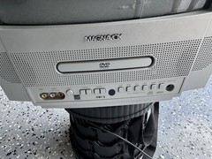 Magnavox MSD513E 13″ CRT TV Silver Built-in DVD Player Headphone Jack 2004