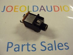 Kenwood KA 7100 Headphone Jack. 1/4″. Tested. Parting Out Ka 7100 Amplifier.