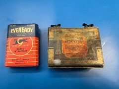 Lot of 2 Vintage Eveready Radio Battery for display only – No. 455 and 771