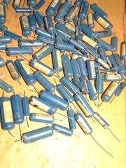 100 x AJAX “Blue Molded” Capacitor Pulls 200v *.022-.027-.018-.056-.15 etc…#9