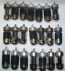 Lot of (21) 7C5 tubes,radio,amp,loctal,loktal,locktal,Philco,Sylvania,RCA,++