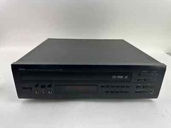 Yamaha CDV-300K Natural Sound CD CDV LD Laser Disc Player *READ*
