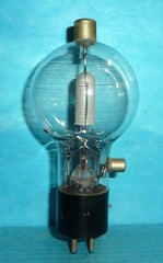 RCA Meatball WWII USN-CRC 808 Transmitter Triode Tube