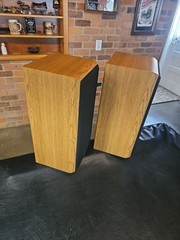 **SEE VIDEO** Infinity Reference Three 8″ Woofer 5″ Mid Three Way Speaker Pair