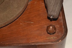 1930s Antique Firestone Air Chief Wood Case Tube Amp Record Player PARTS/REPAIR