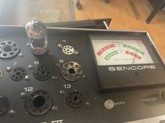 12AX7 / ECC81 / BRAND IS UNKNOWN / TESTED VERY STRONG /