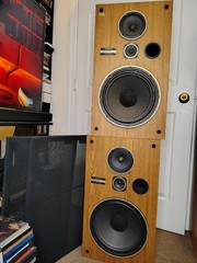 Pair of Vintage Pioneer CS-G303 3-Way Speaker System 120W 35-20 KHz 6ohm READ