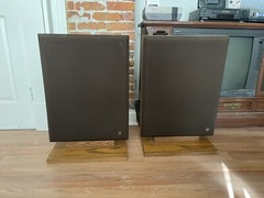 Vintage Bertagni SM-250 Speakers MCM 1960s Electroacoustic System Walnut 28×19