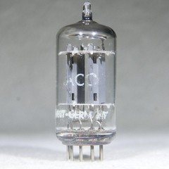 Telefunken ECC83/12AX7 Long Smooth Plate Diamond Mark on Bottom Strong Germany