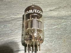 6DJ8/ECC88 Gt Britain RCA Vacuum Tube