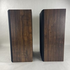 Sanyo SS-340 26″ Home Audio Floor Standing Walnut Speaker Pair 8 Ohm