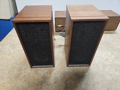 Vintage Magnavox 1R1710 Solid State AM/FM Stereo Receiver w/Orig Speakers, Clean