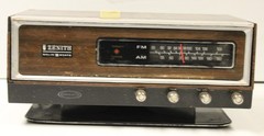 Vintage Zenith Solid State Radio Circle of Sound AM FM Model J421W Tested Good!