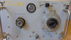 HP Hewlett Packard Model 525B Frequency Converter Unit 100-220 MC