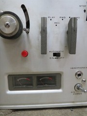 Vintage TUBE Audiophile AKAI 1710W Reel to Reel Tape Player Recorder Wood Cab