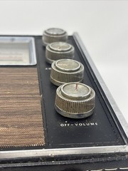 Vintage Unisonic Solid State AM/FM Radio 15 Transistors Works