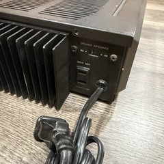 NAD 3125 Stereo Amplifier Vintage LEFT CHANNEL BROKE ( DAMAGED CASE )