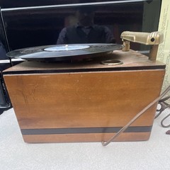 Vintage Tabletop Record Player Phonograph Turntable Wood Cabinet Tonearm