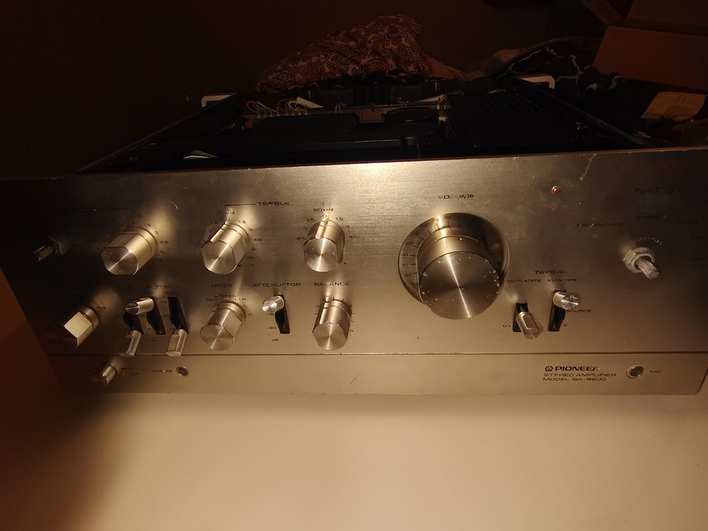 PIONEER SA-9900 STEREO AMPLIFIER PARTS/REPAIR (looking to move quickly)