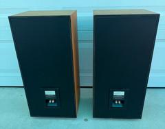 Pair of Vintage Klipsch KG 3.2 speakers Oak Cabinets