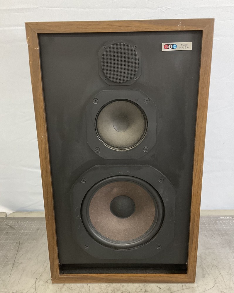 Vintage BIC Model 22 Speaker-Made In USA
