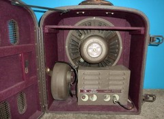 Bell & Howell 185-B8 Speaker Amplifier in Cabinet 6L6G