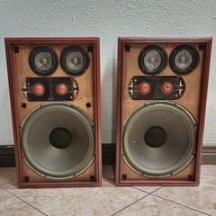 Vintage 1973 Fisher XP-9C 4-Way Hi-Fi Speakers