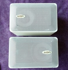 PAIR Realistic Tandy Minimus 7 Optimus Pro 7AV 40-2059 Die Cast Metal White PAIR