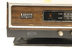 Vintage Zenith Solid State Radio Circle of Sound AM FM Model J421W Tested Good!