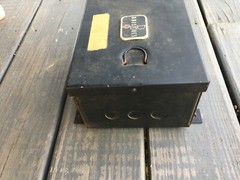 Rare vintage, Bristol Co. Waterbury Ct. power supply