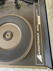 🍊Vintage 1960s Audiotronics Portable Classroom Record Player | Model 300-A HELP