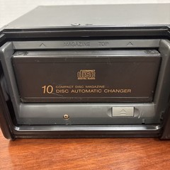 Denon DCC-1570 – 10 Disk CD Changer ***Untested