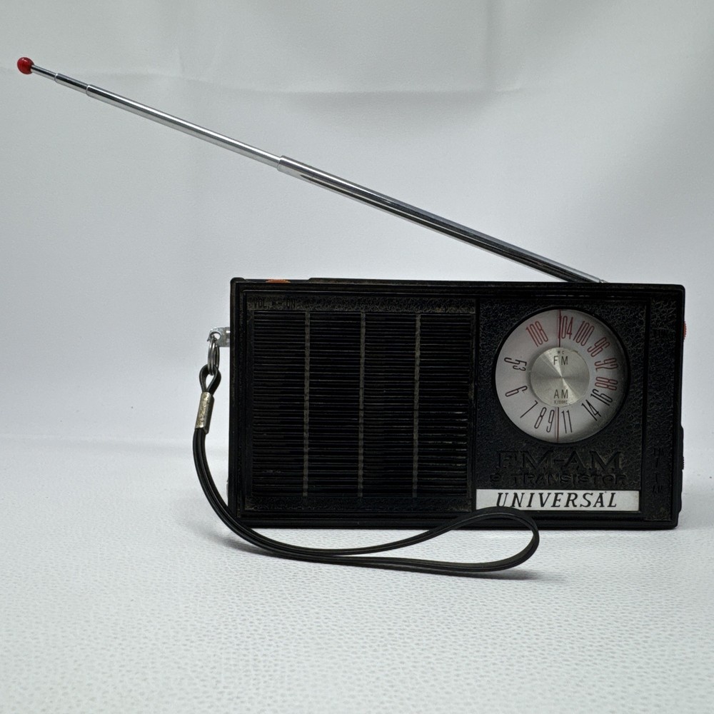 Vtg Universal 9 Transistor FM AM Pocket Radio Super Het Taiwan Dial Receives