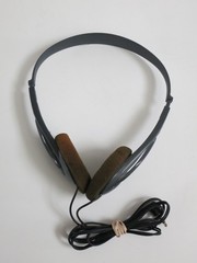 Vintage 80’s Aiwa HP-MO28 Plug-In Headphones, Adjustable Headband – Tested (#2)