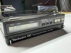 TECHNICS SL-XP5 Portable CD Player w/ Accessory’s Tested Japan 🇯🇵 vintage