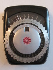VINTAGE GENERAL ELECTRIC EXPOSURE METER TYPE PR-1 & CASE – NICE – TUB E