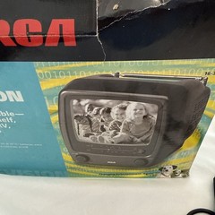 Vintage RCA 5” AC/DC Black and White Portable TV