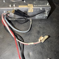Audiovox Am Fm 8 track C977