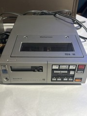 Sony SL-2000 Betamax Beta VCR Set + AC-220 + Case, Cables, Manual TESTED VTG