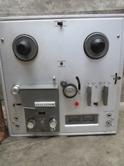 Vintage TUBE Audiophile AKAI 1710W Reel to Reel Tape Player Recorder Wood Cab