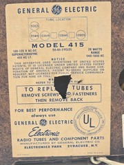 Vintage GE Model 415 Radio