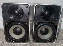 Realistic Minimus-7 Speakers Silver 40-2034A