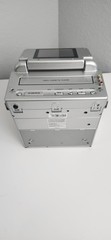 AudioVOX VBP2000 Portable VHS Player 5″ Active Matrix Color LCD VCR SEE DESCR