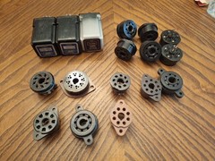 Vintage 8 Pin Octal Tube Socket And Connector Lot
