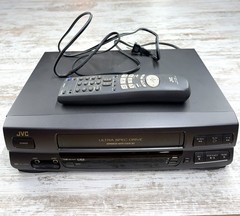 VTG JVC VHS VCR HR-J430U With Remote TESTED WORKS