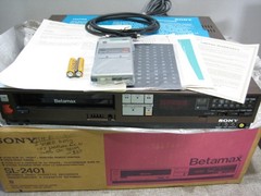 SONY SL-2401 BETAMAX VCR MINT COND. W/BOX, MANUAL & REMOTE MUST SEE! READ!