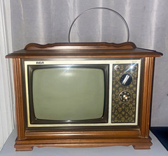 RCA Vintage 1960s Miniature Cabinet Television Model AM100L